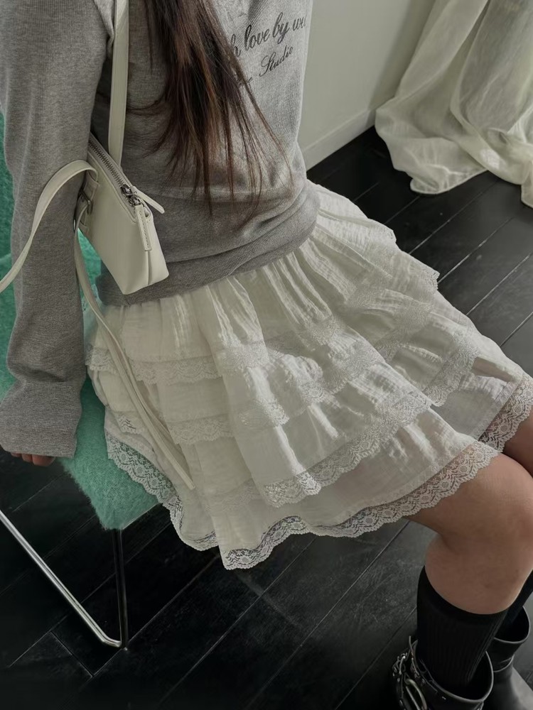 白色