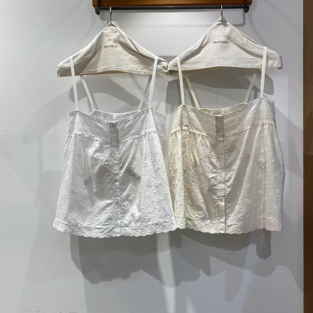 白色
